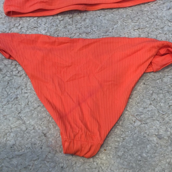 Ribbed bikini - Picture 5 of 6